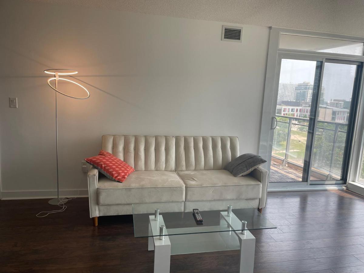Three Br Condo Step To Cn Tower Rogers Center With Free Parking Торонто Екстериор снимка