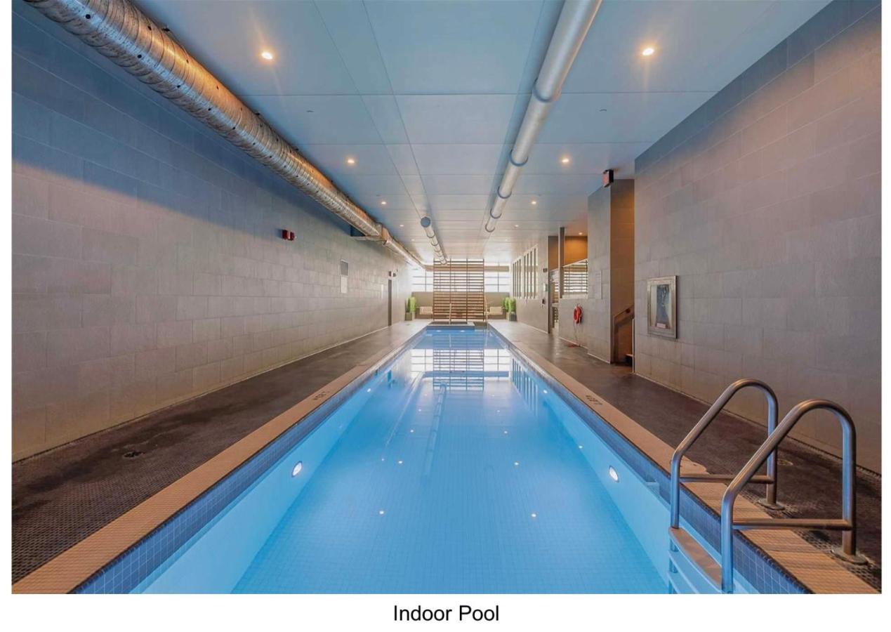 Three Br Condo Step To Cn Tower Rogers Center With Free Parking Торонто Екстериор снимка